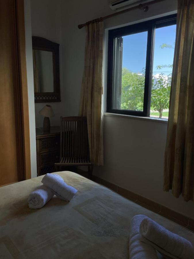 Apartamentos Santa Teresinha Алвор Экстерьер фото