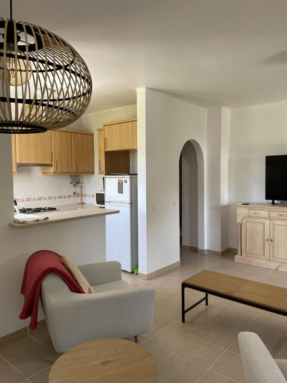 Apartamentos Santa Teresinha Алвор Экстерьер фото