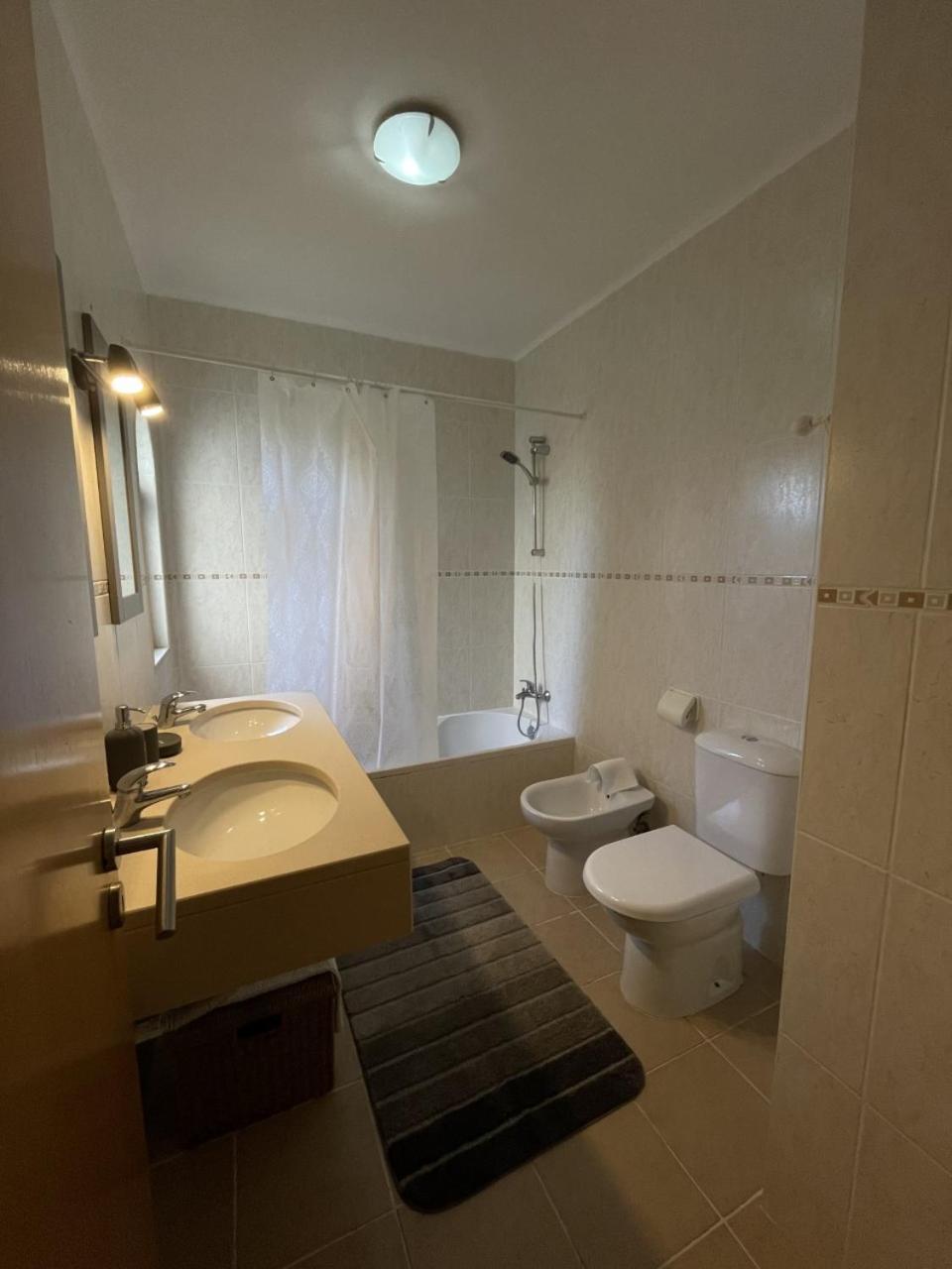 Apartamentos Santa Teresinha Алвор Экстерьер фото